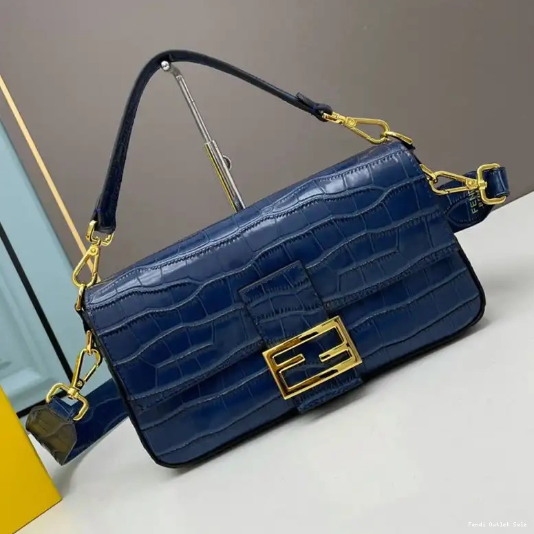 Cheap Leather Bag In Fendi Blue Medium Crocodile Baguette 0612